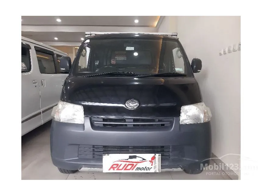 Jual Mobil Daihatsu Gran Max 2017 BOX Single Cab 1.3 di Jawa Timur Manual Pick
