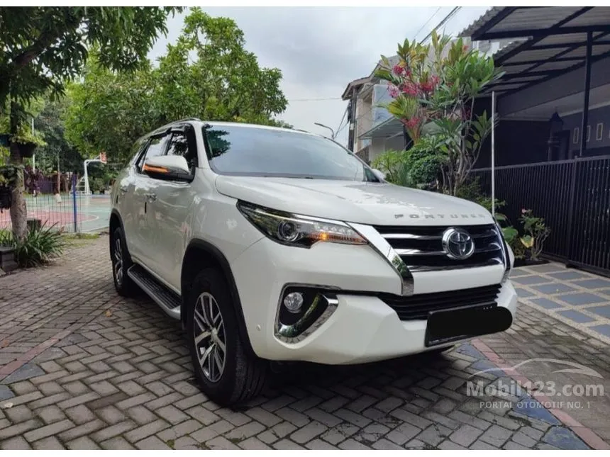 Jual Mobil Toyota Fortuner 2017 VRZ 2.4 di Jawa Timur Automatic SUV Putih Rp 390.000.007