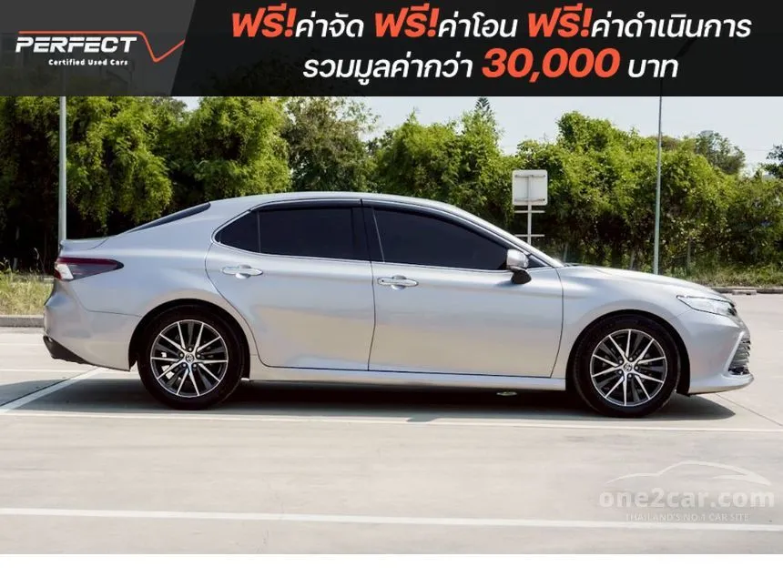 2022 Toyota CAMRY Premium Sedan