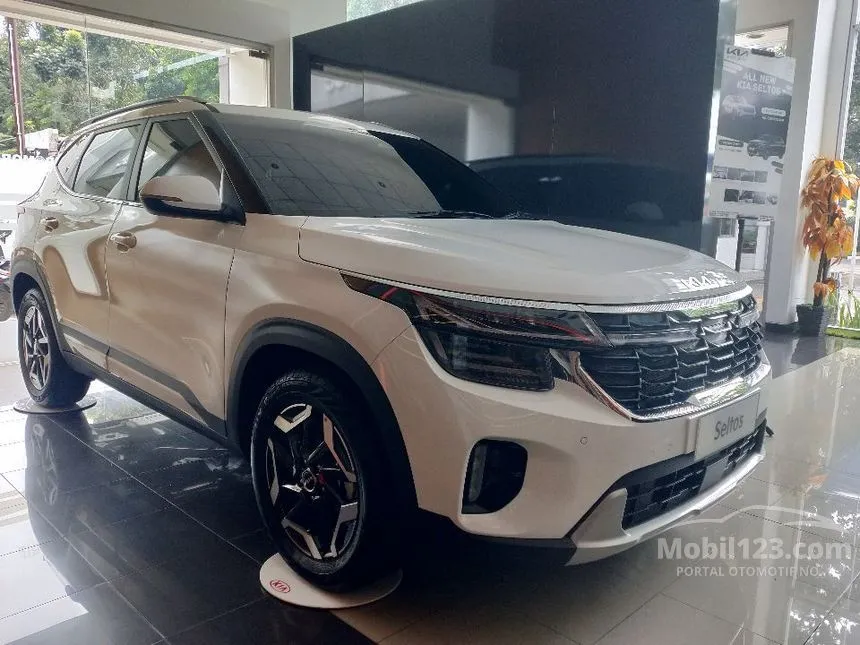 Jual Mobil KIA Seltos 2023 EX+ 1.4 di Jawa Barat Automatic Wagon Putih Rp 374.500.000