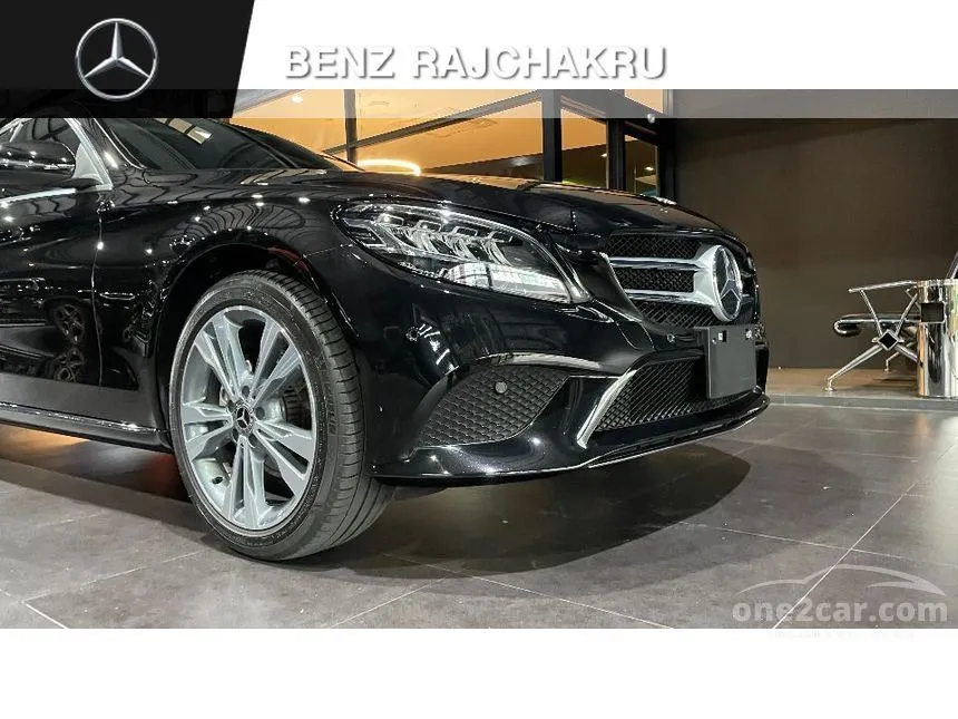 2022 Mercedes-Benz C220 d Avantgarde Sedan