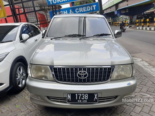 Toyota Kijang LGX Mobil bekas dijual di Indonesia - Dari 