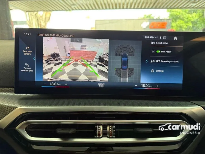 2023 BMW 330i M Sport Pro Sedan