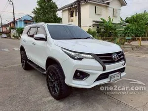 2017 Toyota FORTUNER 2.8 V SUV