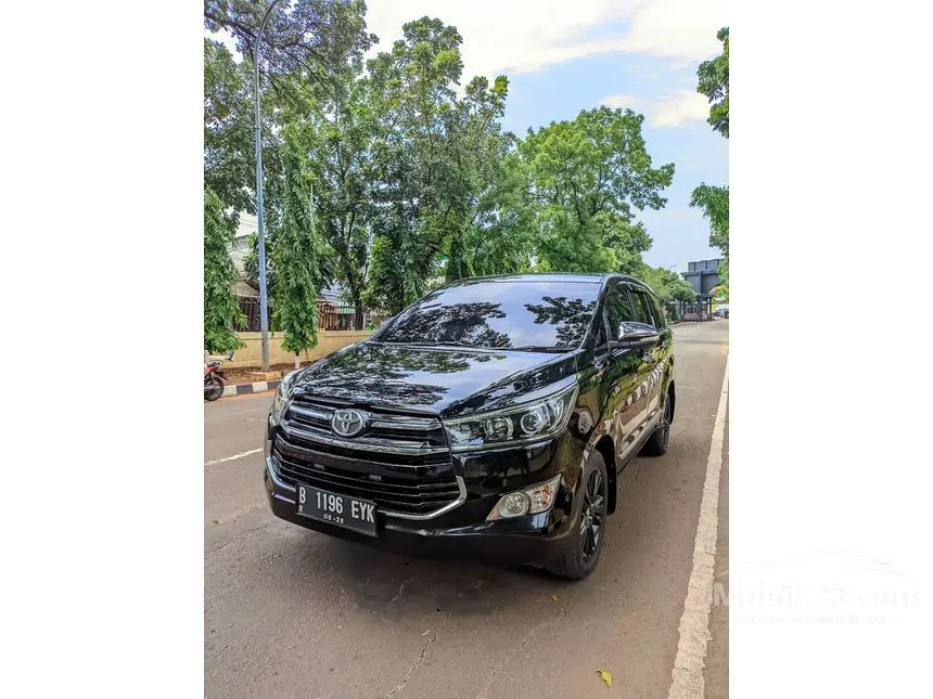 Jual Mobil Toyota Kijang Innova 2015 Q 2.0 di DKI Jakarta Automatic MPV Hitam Rp 250.000.000