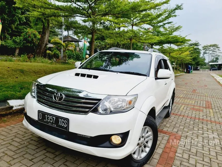 Jual Mobil Toyota Fortuner 2014 G 2.5 di Jawa Barat Manual SUV Putih Rp 295.000.000