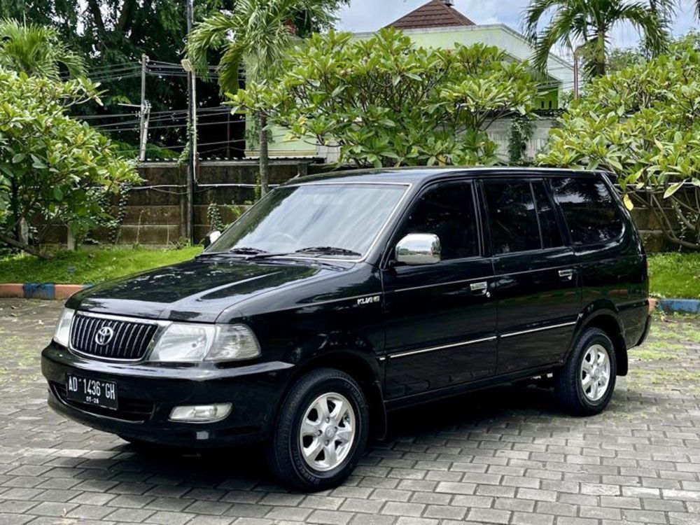 Mengapa Toyota Kijang LGX 2004 Masih Jadi Incaran? Cek Spesifikasi, Harga, hingga Kelebihan-Kekurangannya