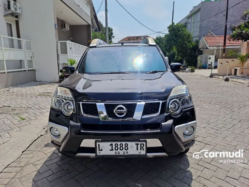 Jual Mobil Nissan X