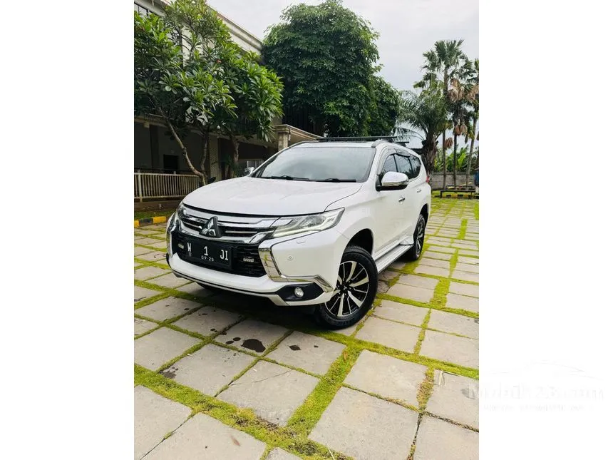 Jual Mobil Mitsubishi Pajero Sport 2019 Dakar 2.4 di Jawa Timur Automatic SUV Putih Rp 446.000.000