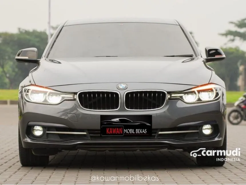 2018 BMW 320i Sport Sedan