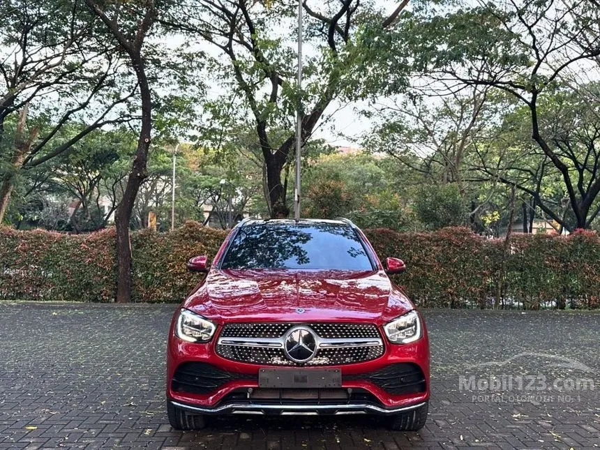 2020 Mercedes-Benz GLC200 AMG Line SUV