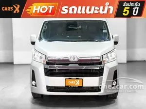 2020 Toyota Commuter 2.8 Van