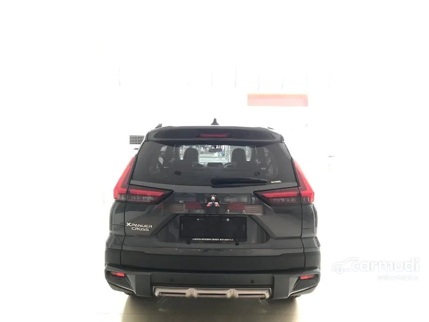 2024 Mitsubishi Xpander CROSS Premium Package Wagon