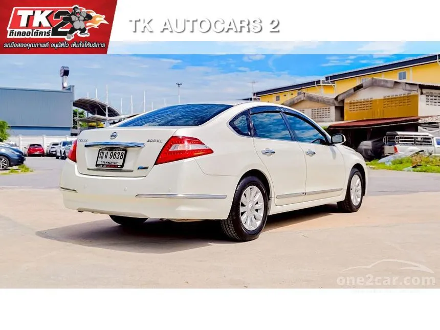 2011 Nissan TEANA 200 XL Sedan