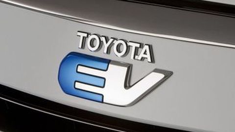 Toyota Siapkan Sedan Listrik, Harga di Bawah Rp500 Juta
