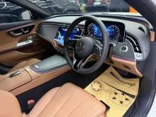 2025 Mercedes-Benz E200 2.0 Exclusive Line Sedan