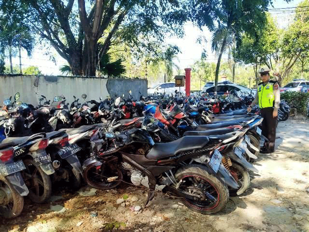 Ratusan Kendaraan Barang Bukti Tilang Ini Menunggu Diambil Pemiliknya