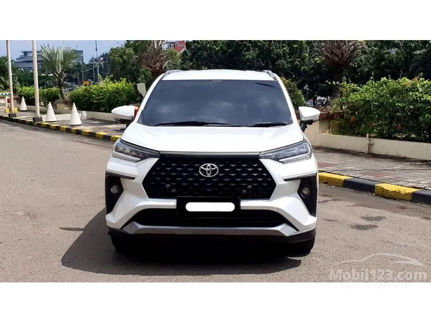 Jual Mobil Toyota Veloz 2023 Q (Non Premium Color) 1.5 di DKI Jakarta Automatic MPV Putih Rp 245.000.000