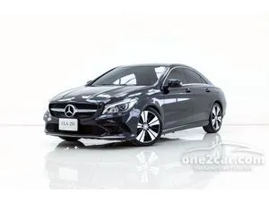 2017 Mercedes-Benz CLA200 1.6 Urban Sedan