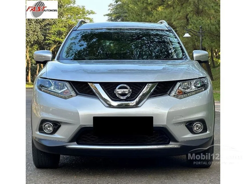 Jual Mobil Nissan X