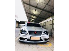 2000 Mercedes-Benz S320 3.2 W220 Sedan