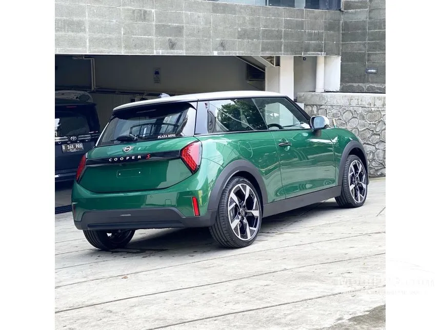 2025 MINI Cooper S 3 Door Hatchback