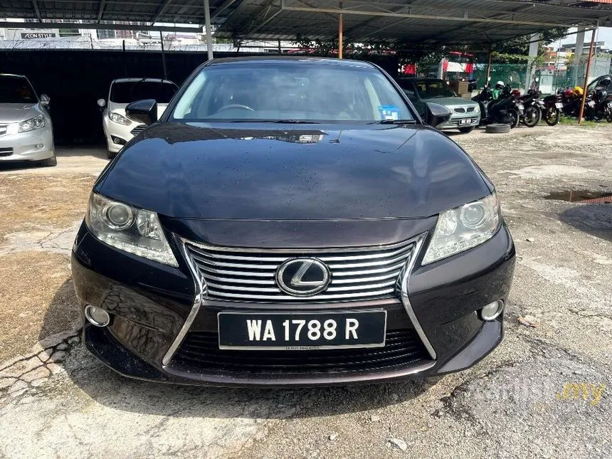 2014 Lexus ES250 Sedan