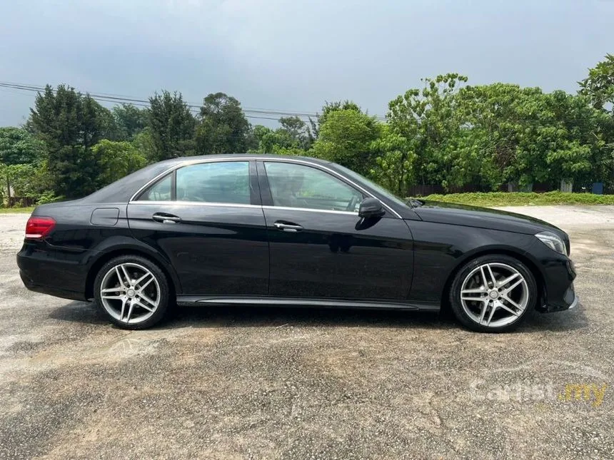 2015 Mercedes-Benz E300 BlueTEC Sedan