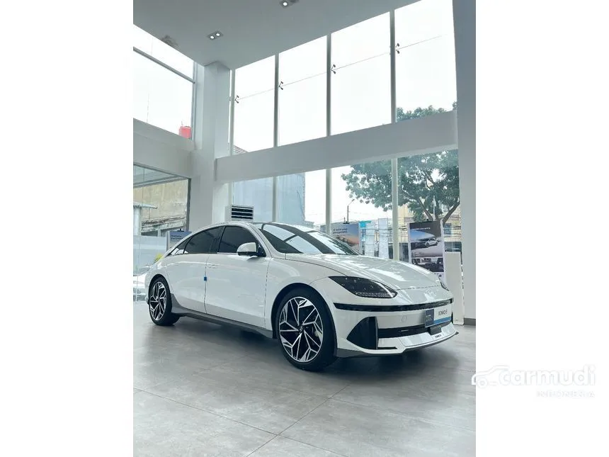 Jual Mobil Hyundai IONIQ 6 2023 di Jawa Barat Automatic Fastback Putih Rp 880.000.000