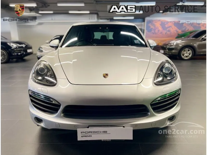 2013 Porsche CAYENNE S Hybrid SUV