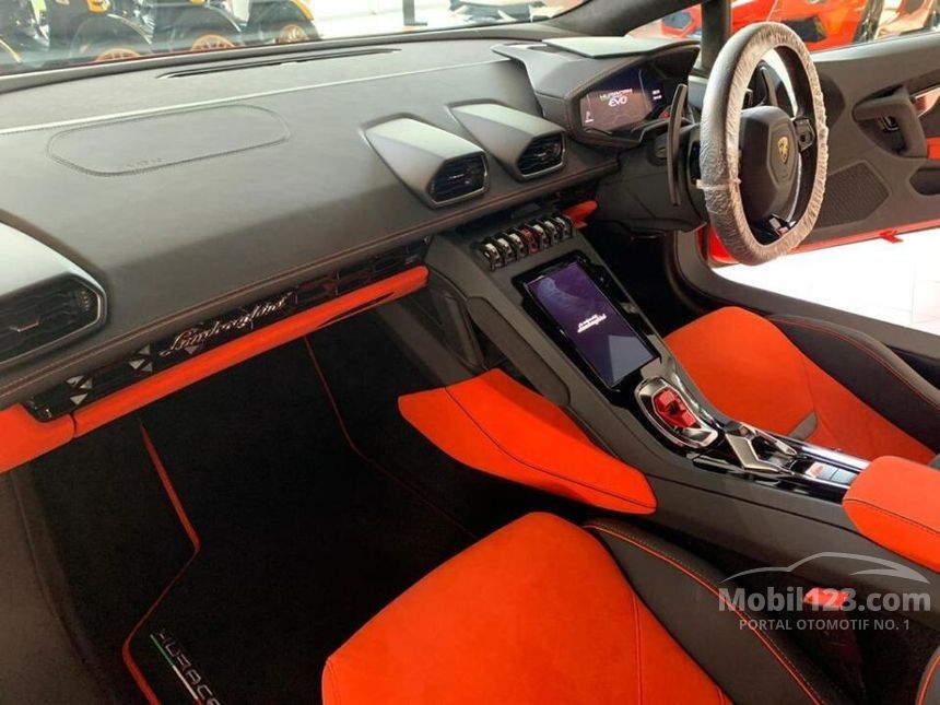 2020 Lamborghini Huracan EVO Coupe