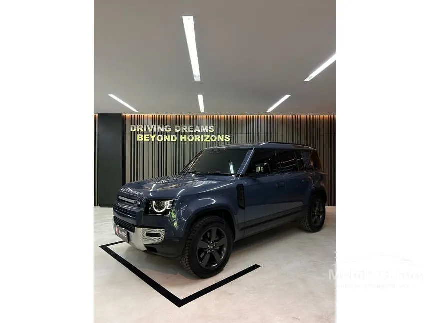 Jual Mobil Land Rover Defender 2022 110 P300 SE 2.0 di DKI Jakarta Automatic SUV Biru Rp 2.350.000.000
