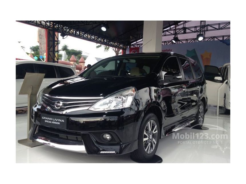  Jual  Mobil  Nissan Grand  Livina  2021  SV 1 5 di Jawa Tengah 