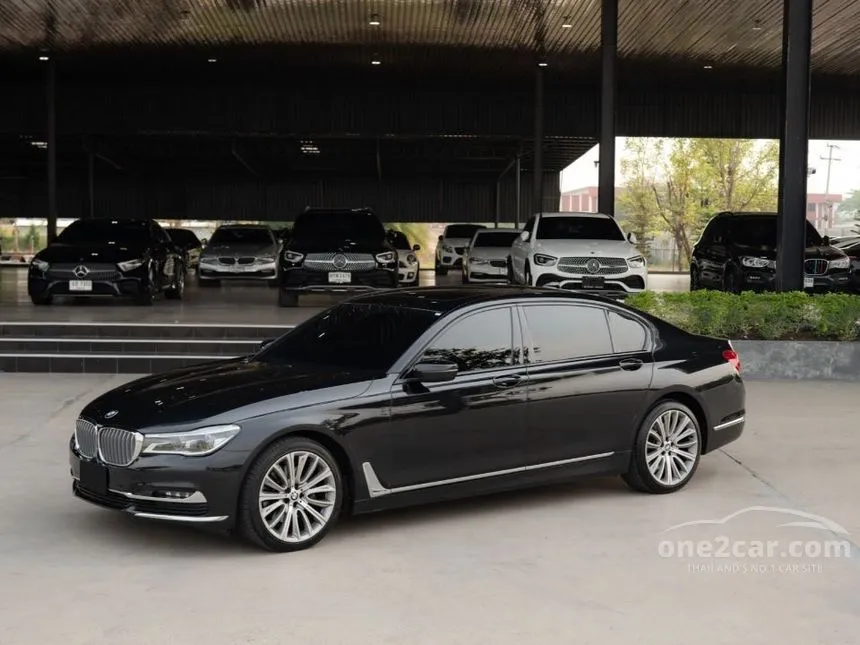 2017 BMW 740Li Pure Excellence Sedan