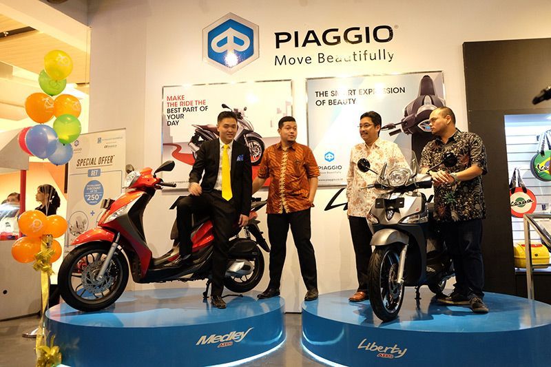 Dealer In-Mall Pertama Piaggio Indonesia Hadir di Surabaya 1