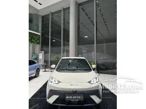 2025 BYD Atto 1 Standard Range Dynamic Hatchback
