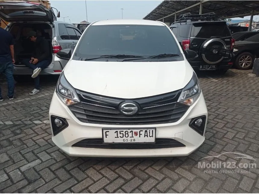 Jual Mobil Daihatsu Sigra 2022 R 1.2 di Jawa Barat Manual MPV Putih Rp 109.000.000
