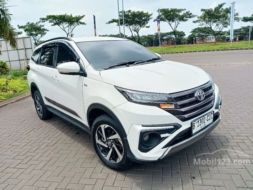 Jual Mobil Toyota Rush 2022 S GR Sport 1.5 di Banten Automatic SUV Putih Rp 229.500.000