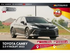 2022 Toyota Camry 2.5 V Sedan