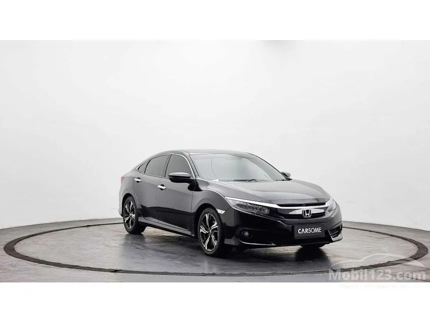 2018 Honda Civic ES Sedan