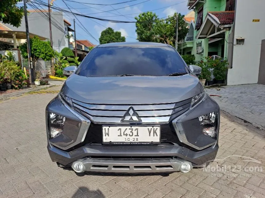 Jual Mobil Mitsubishi Xpander 2018 Ultimate 1.5 di Jawa Timur Automatic MPV Abu