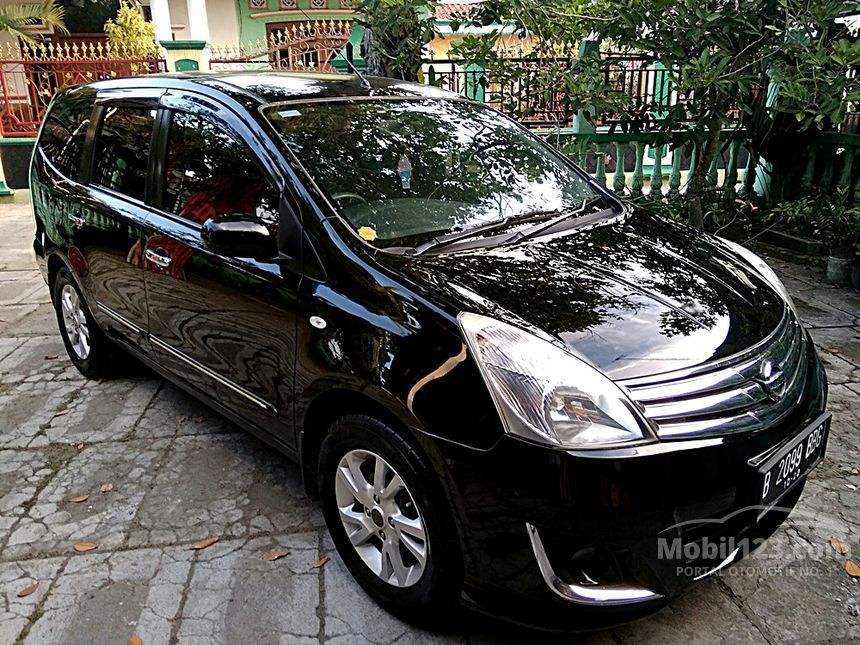 Jual Mobil Nissan Grand Livina 2012 XV 1.5 di Jawa Tengah 