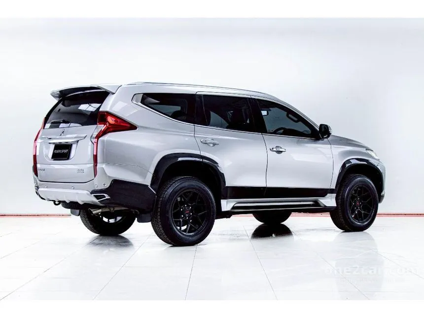 2016 Mitsubishi PAJERO SPORT GT Premium SUV