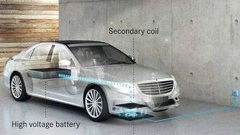 Mercedes Benz S550e plug-in hybrid 2017, Mobil Listrik Bercharger Wireless
