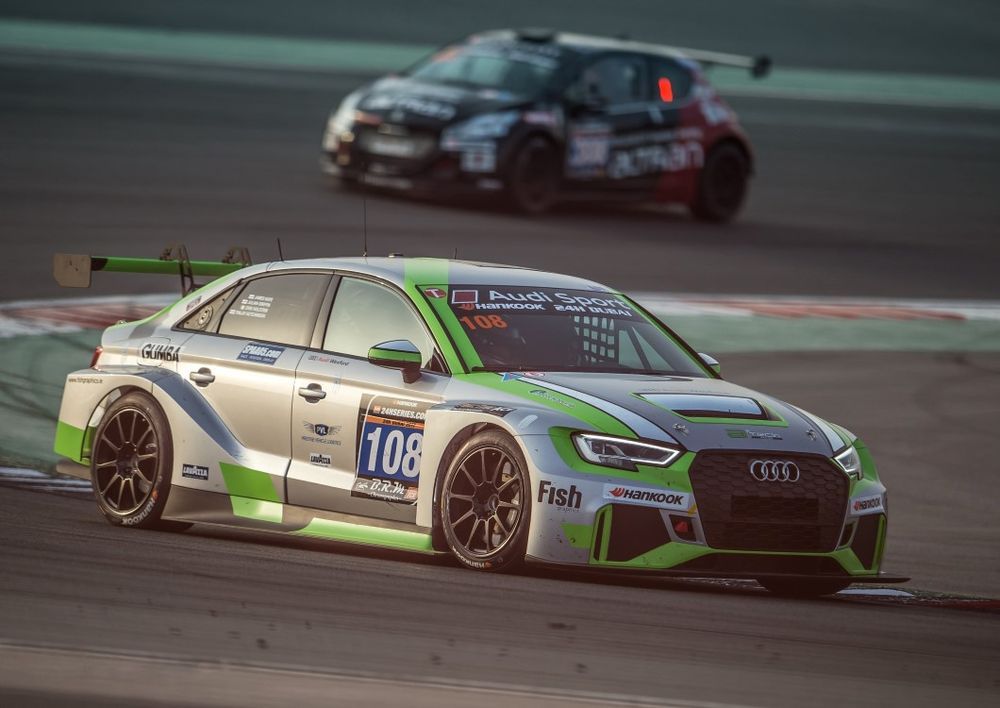 В Париже представили сильный Audi RS3 LMS