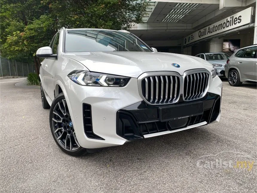 2024 BMW X5 xDrive50e M Sport SUV