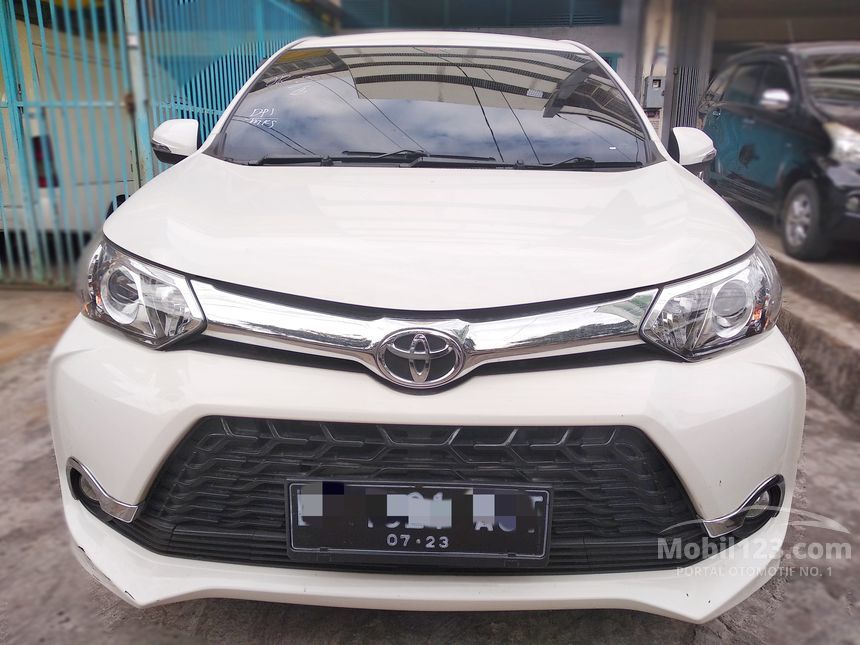 Jual Mobil  Toyota  Avanza  2021 Veloz 1 5 di Sulawesi  