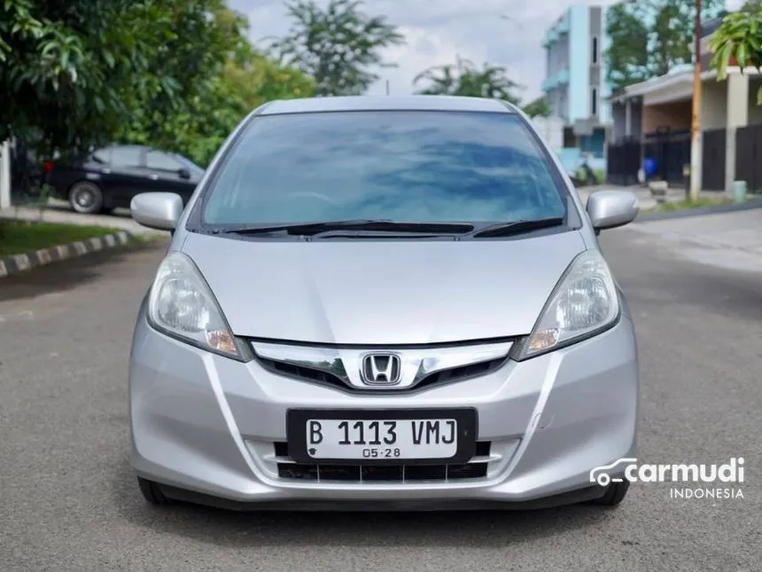 2013 Honda Jazz S Hatchback