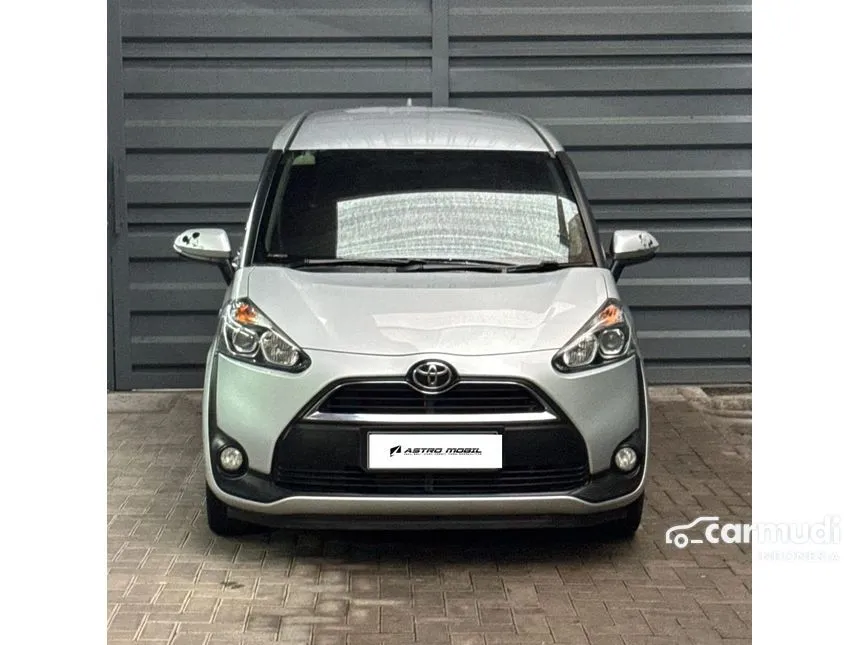 2017 Toyota Sienta V MPV