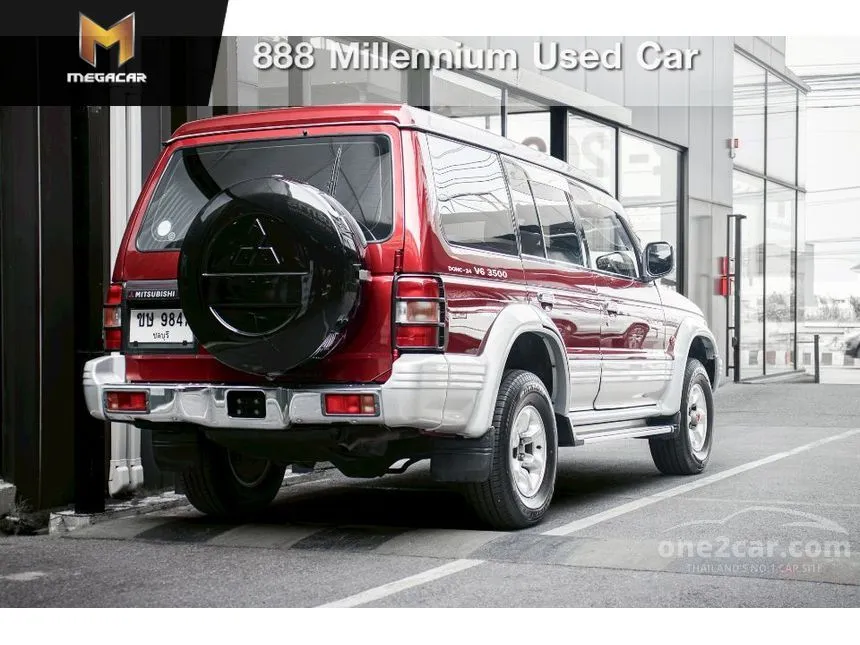 1996 Mitsubishi PAJERO GLS SUV